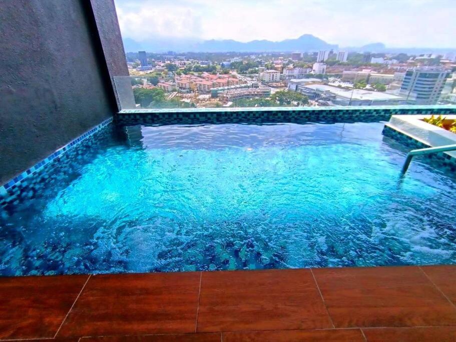 The Horizon Ipoh Dual L13A By Grab A Stay 外观 照片